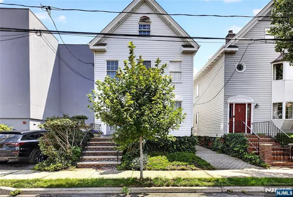 $475,000 | 216 Jackson Avenue, Hackensack, NJ 07601