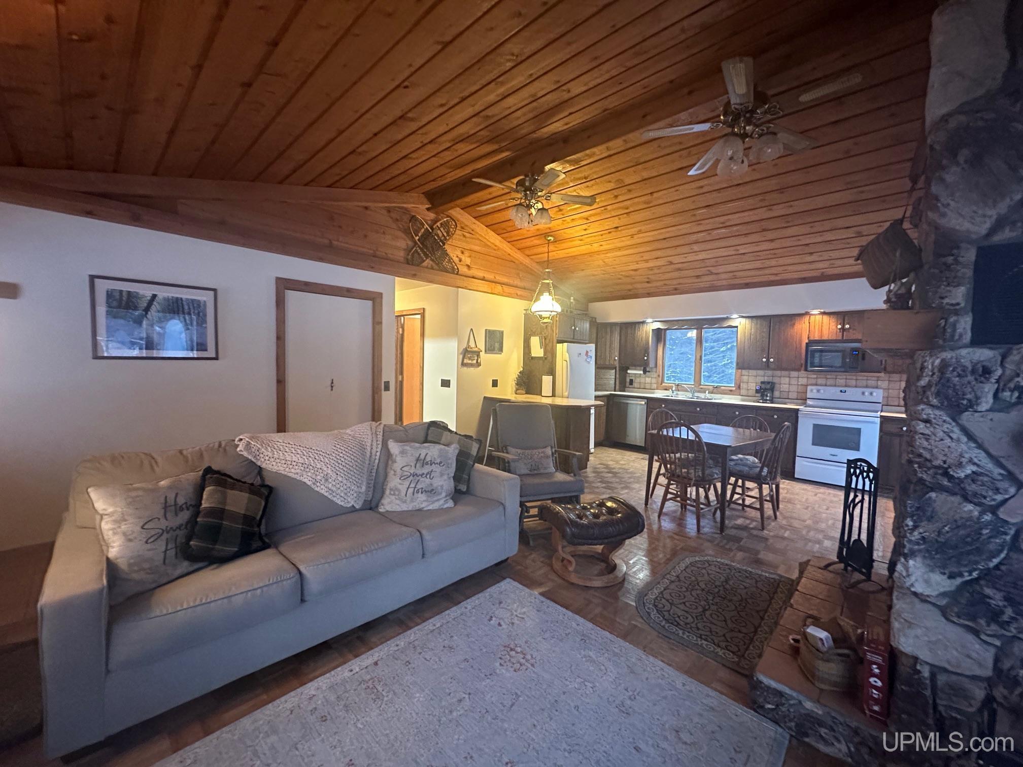 1468 Karvonen Road Deerton, MI 49822 - Photo 23 of 66 Gallery Image 23