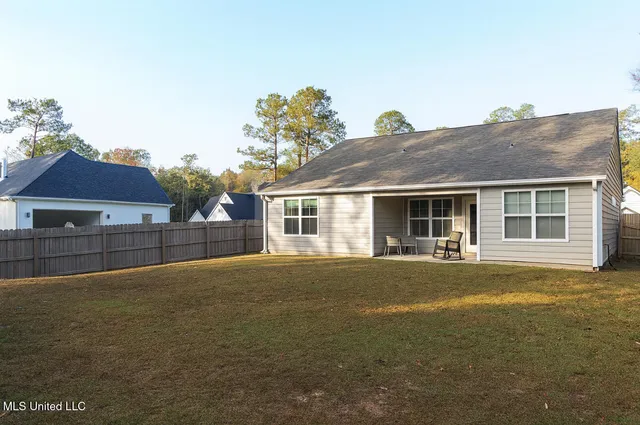 $269,900 | 649 Iona Street, Diamondhead, MS 39525