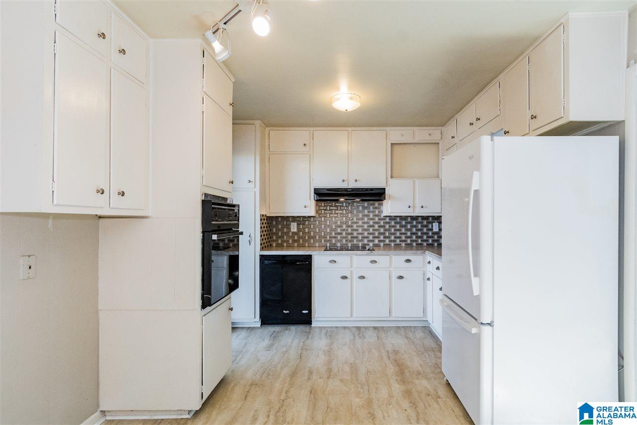 3428 Altamont Road South Birmingham, AL 35213 - Photo 7 of 27