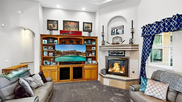 $2,500,000 | 21160 2nd Avenue, Stevinson, CA 95374