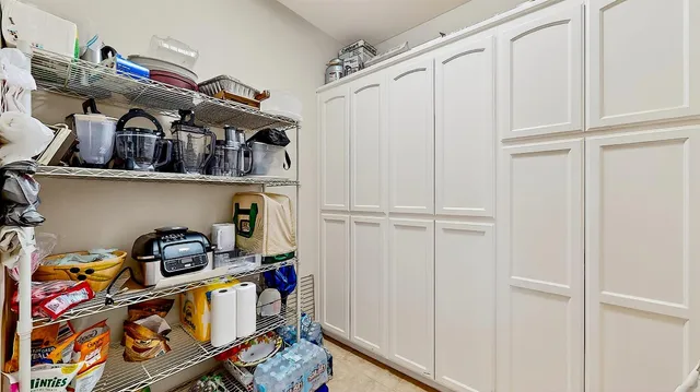 $2,500,000 | 21160 2nd Avenue, Stevinson, CA 95374