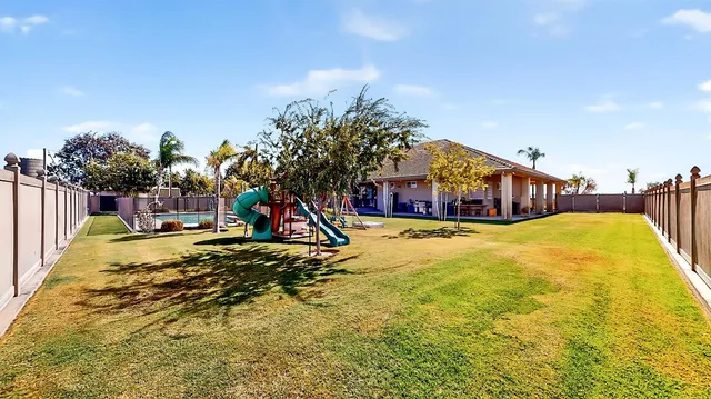 $2,500,000 | 21160 2nd Avenue, Stevinson, CA 95374