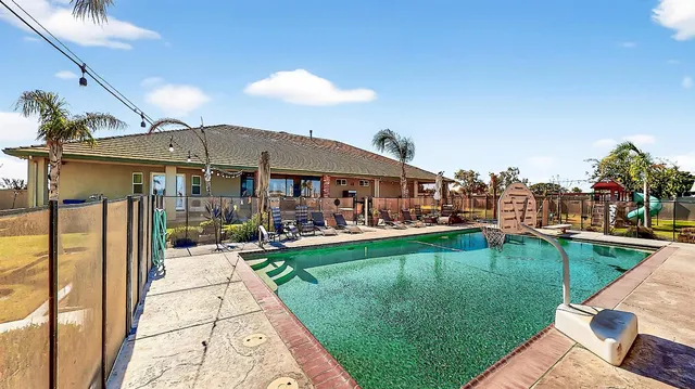 $2,500,000 | 21160 2nd Avenue, Stevinson, CA 95374