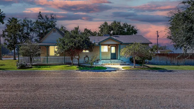 $2,500,000 | 21160 2nd Avenue, Stevinson, CA 95374