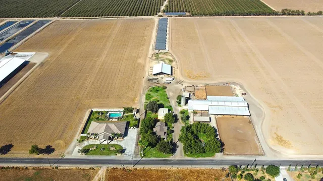 $2,500,000 | 21160 2nd Avenue, Stevinson, CA 95374