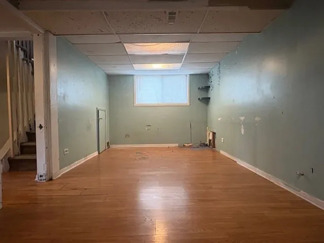 a view of empty room