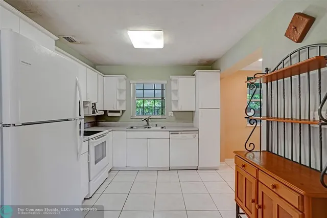 $419,000 | 2731 Northeast 9th Avenue, Pompano Beach, FL 33064