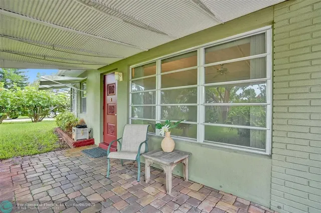 $419,000 | 2731 Northeast 9th Avenue, Pompano Beach, FL 33064