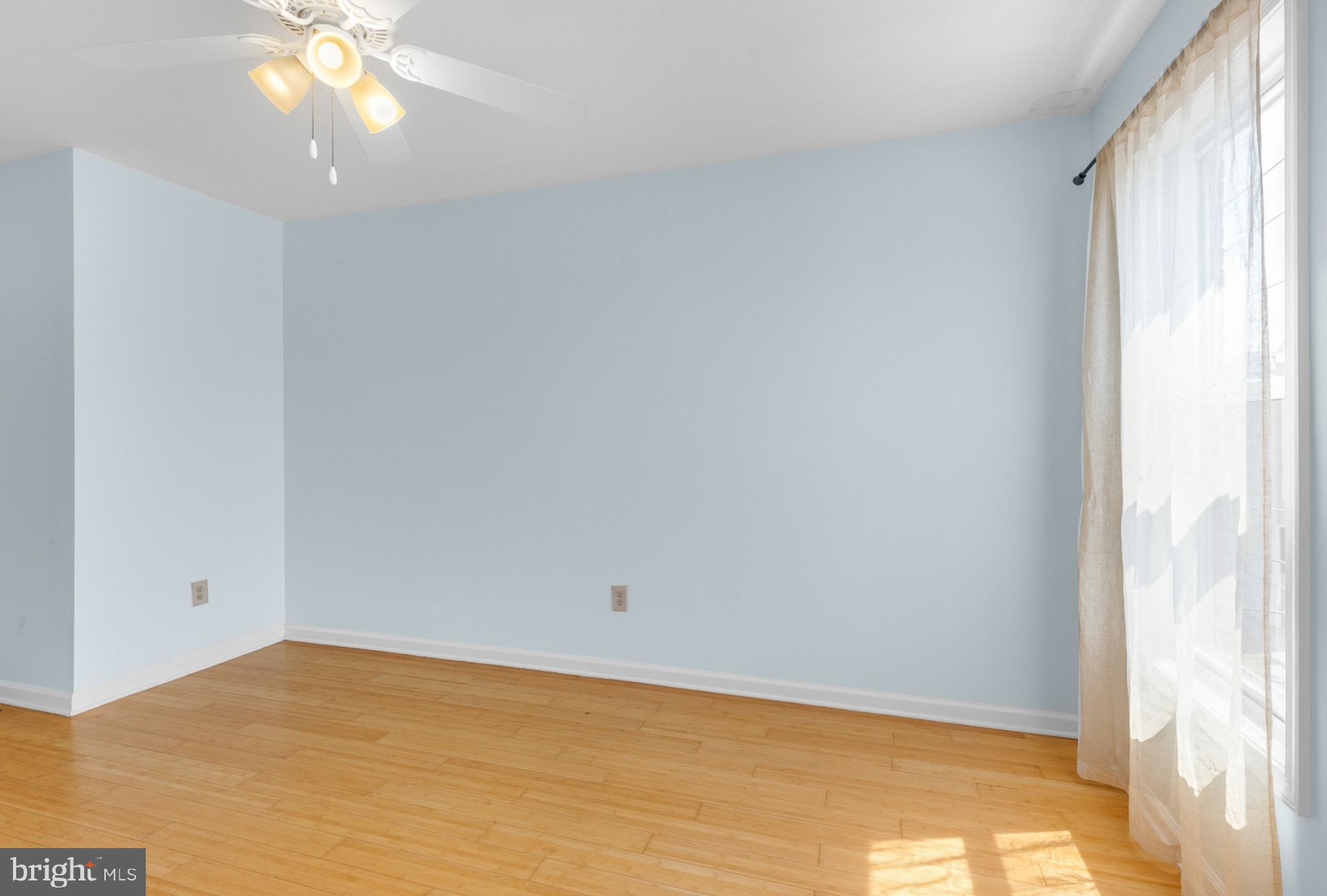 2476 Emerald Street Philadelphia, PA 19125 - Photo 27 of 29