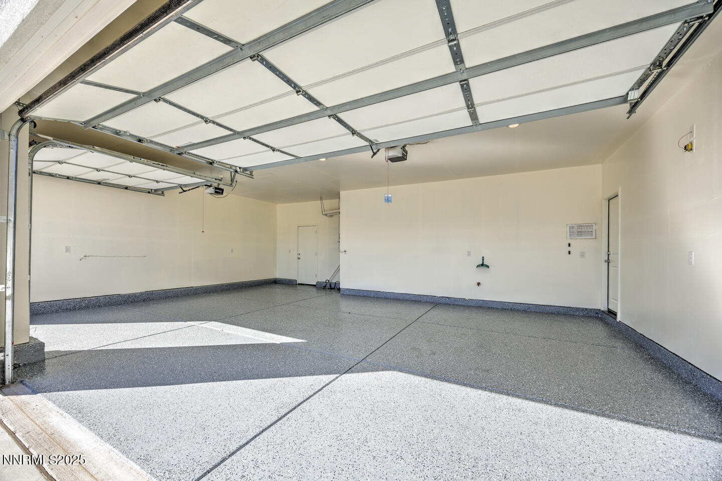 775 Karry Way Fallon, NV 89406 - Photo 19 of 26 a view of a garage