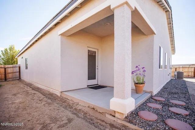 a view of an entryway