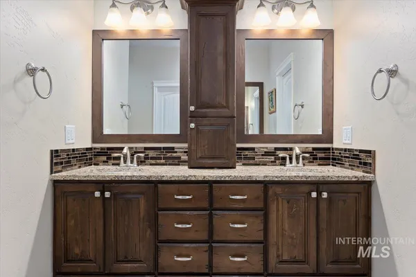 $683,900 | 595-i B I B Perrine Road, Twin Falls, ID 83301