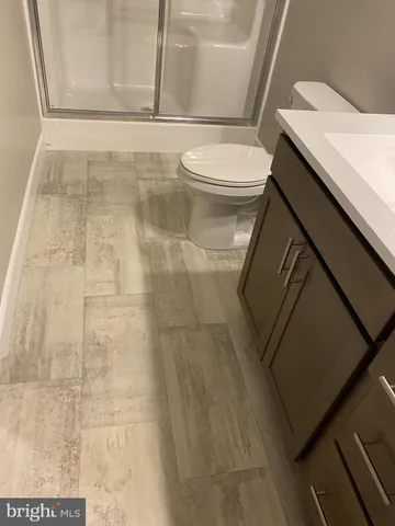 a view of utility room