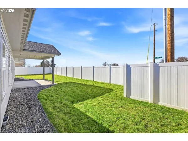 $430,000 | 2493 Northeast 8th Street, Hermiston, OR 97838