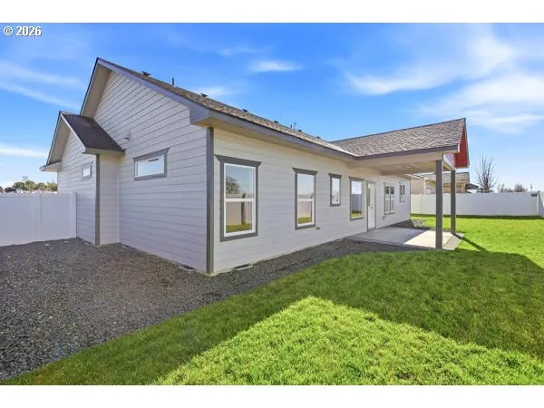 $430,000 | 2493 Northeast 8th Street, Hermiston, OR 97838