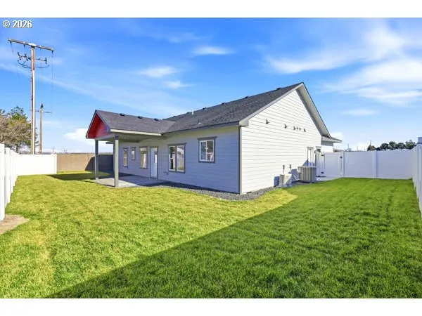 $430,000 | 2493 Northeast 8th Street, Hermiston, OR 97838