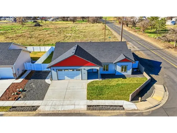 $430,000 | 2493 Northeast 8th Street, Hermiston, OR 97838