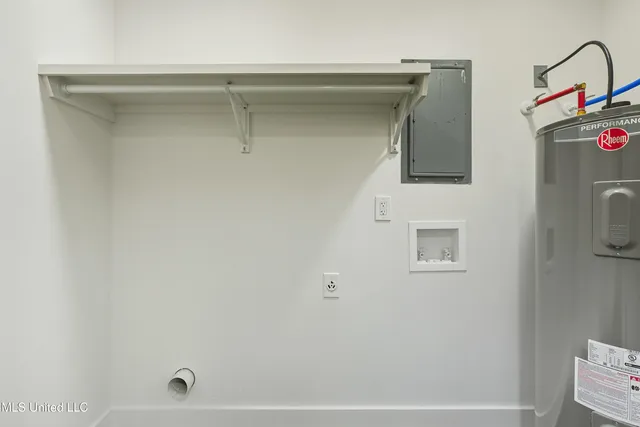 $299,000 | 1624 Fifth Avenue, Picayune, MS 39466