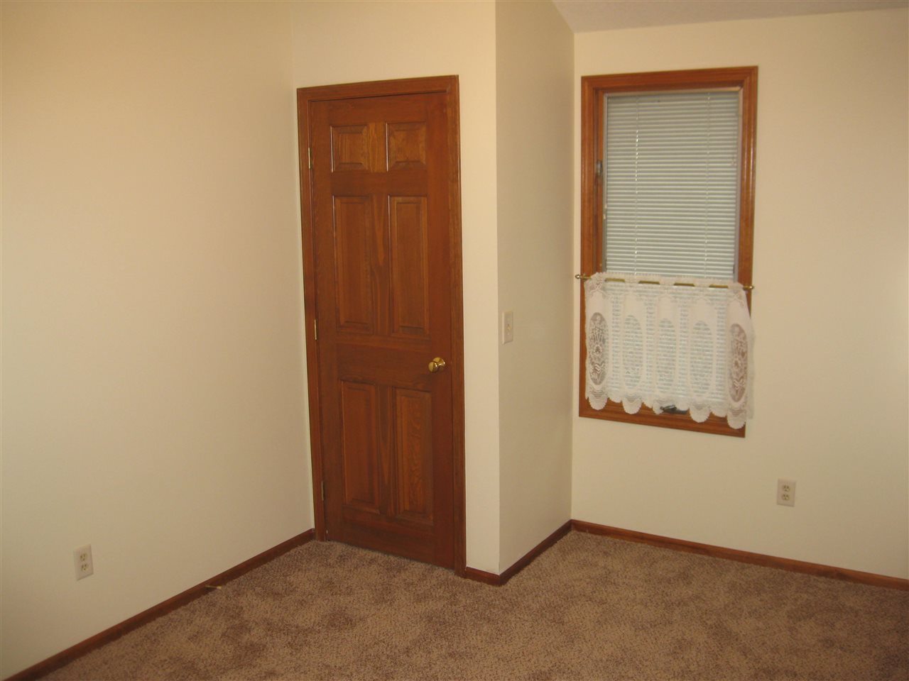 7923 Wind Ridge Lane Fort Wayne, IN 46815 - Photo 14 of 26 Gallery Image 14