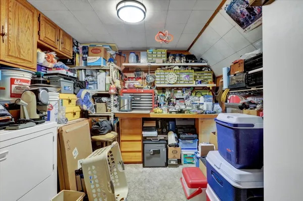 a view of entryway and hall