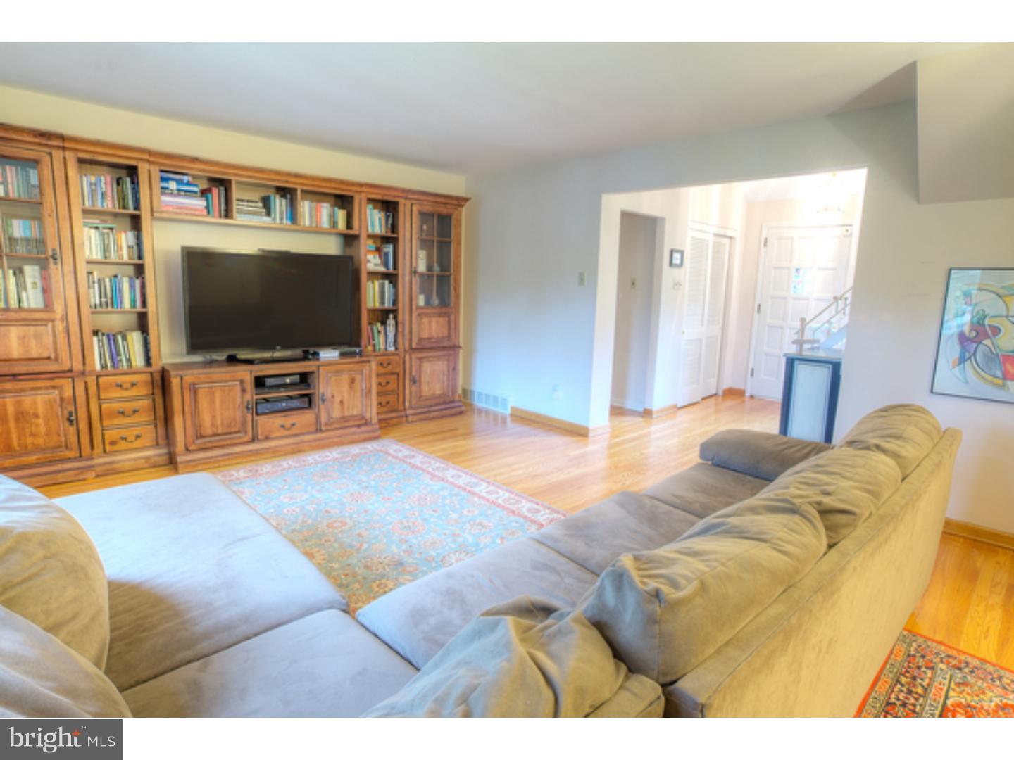 404 Hilltop Road Paoli, PA 19301 - Photo 3 of 24 Gallery Image 3