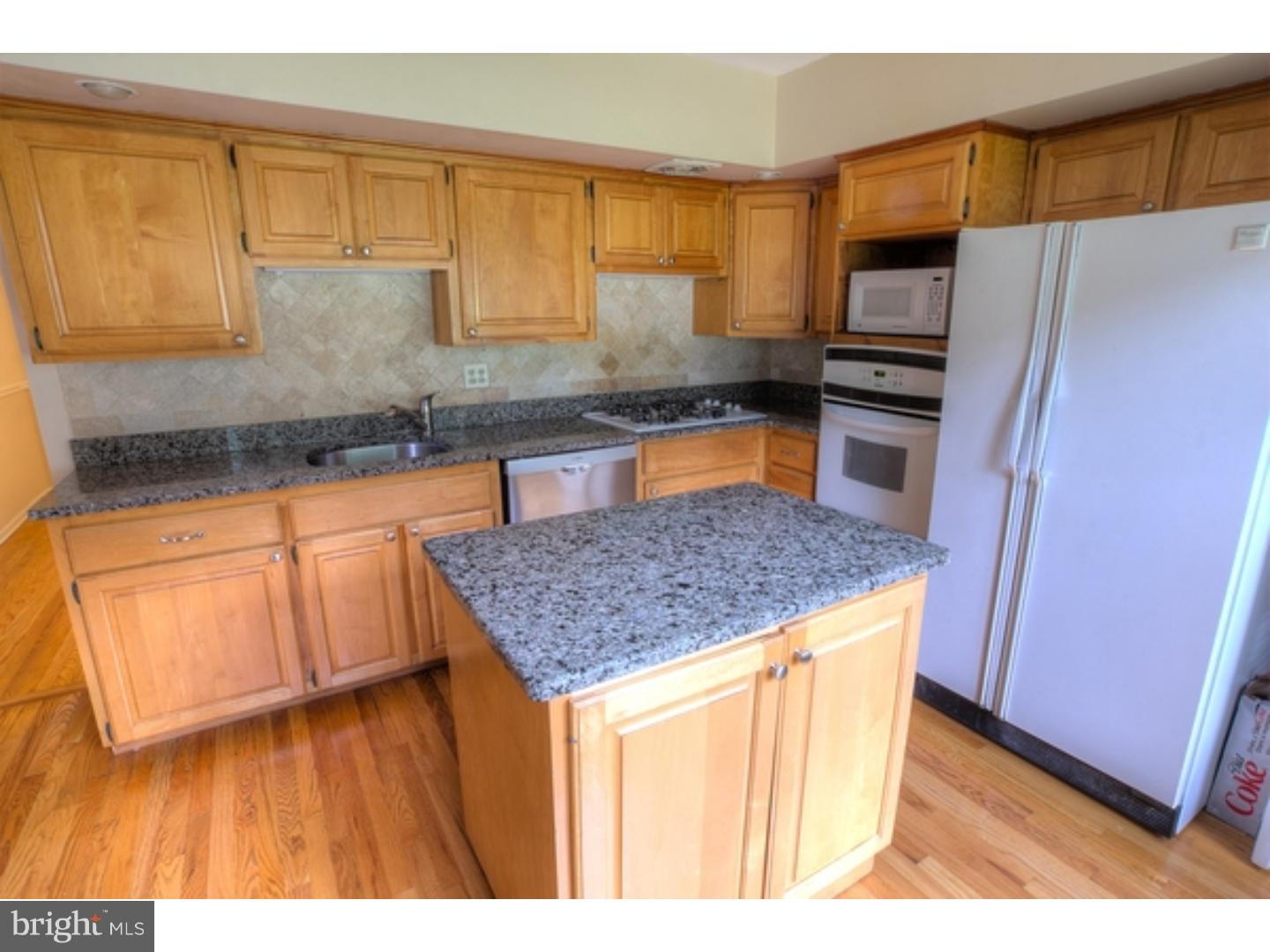 404 Hilltop Road Paoli, PA 19301 - Photo 6 of 24 Gallery Image 6