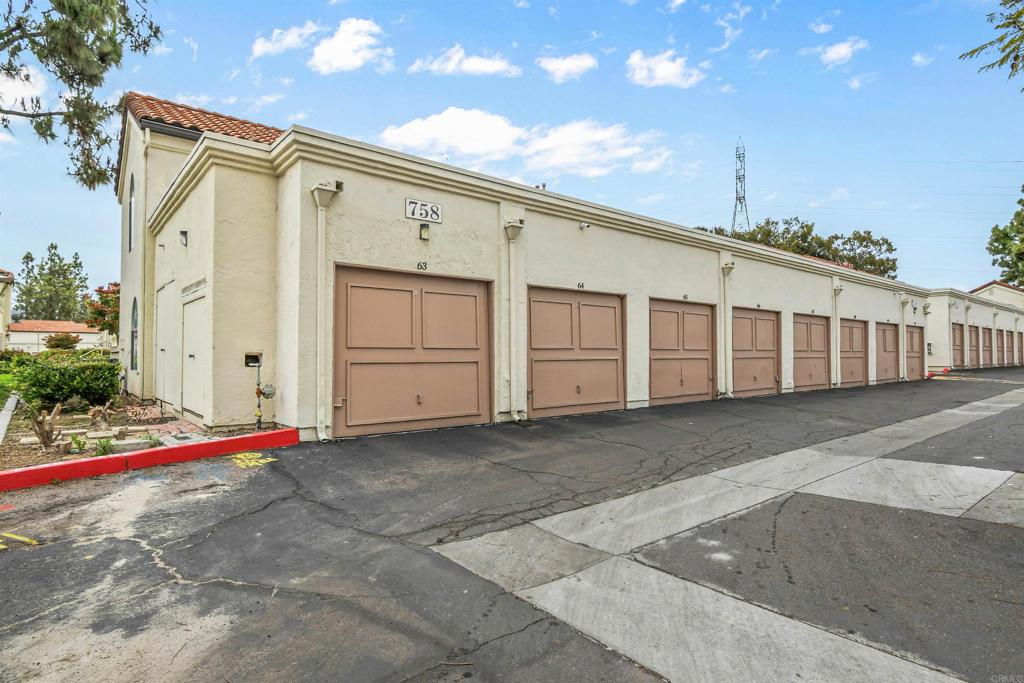 760 Eastshore Terrace, Unit 139 Chula Vista, CA 91913 - Photo 26 of 34 a view of a house with backyard