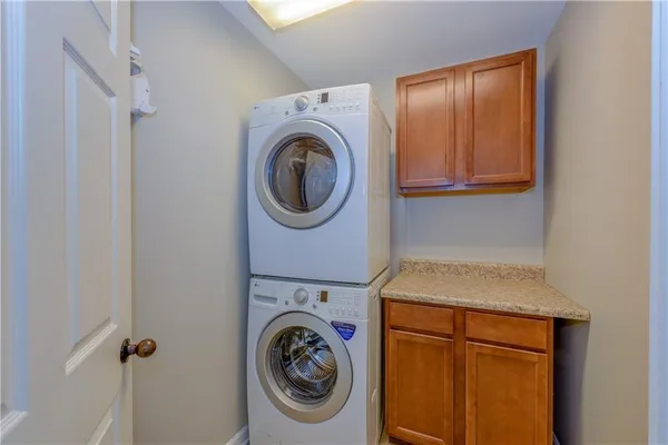 $4,500 | 2020 Chelton Way Southeast, Smyrna, GA 30080