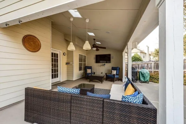 $4,500 | 2020 Chelton Way Southeast, Smyrna, GA 30080