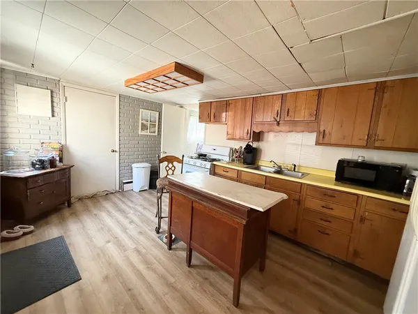 $124,900 | 2100 West Seneca Street, Lodi, NY 14860