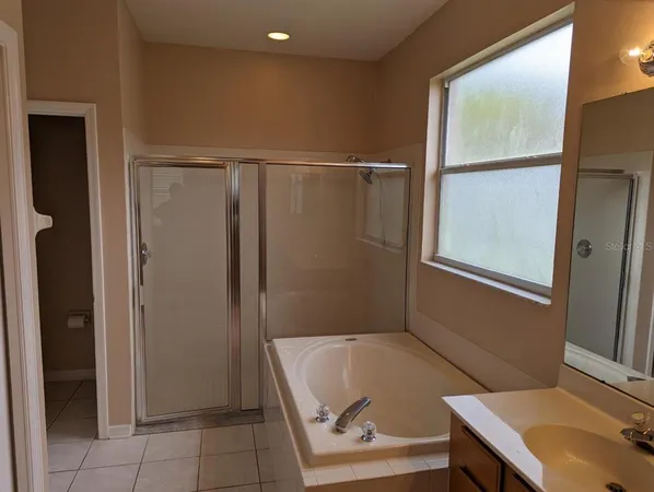 $2,950 | 8336 Torrington Avenue, Tampa, FL 33647