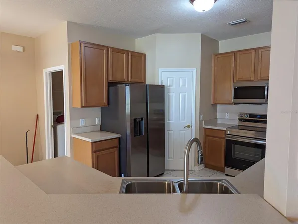 $2,950 | 8336 Torrington Avenue, Tampa, FL 33647