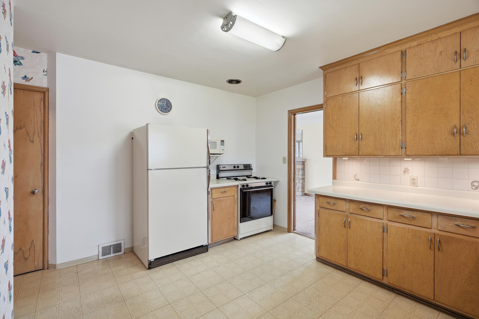 1633 West Rome Avenue St. Paul, MN 55116 - Photo 14 of 38 Gallery Image 14