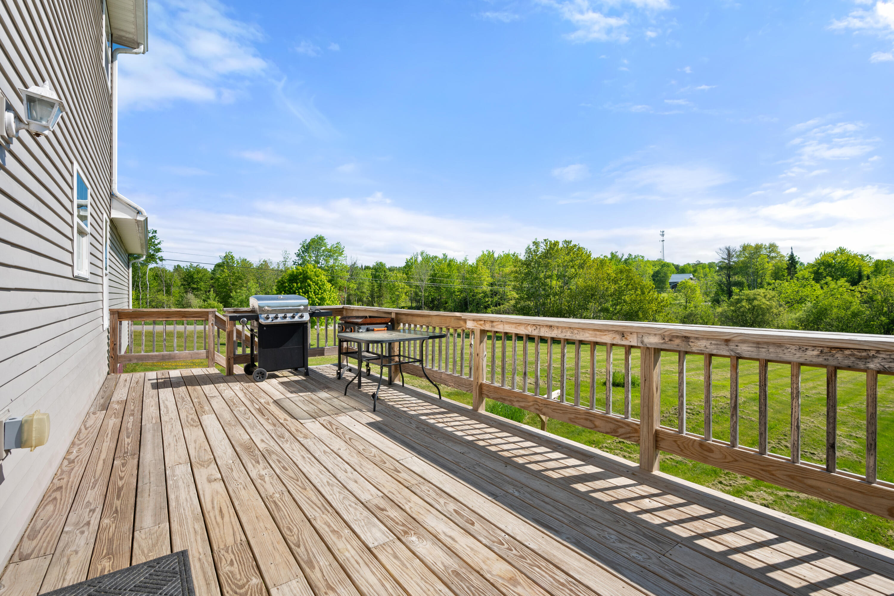 4 Maefield Lane Hudson, ME 04449 - Photo 20 of 42 21-Back Deck