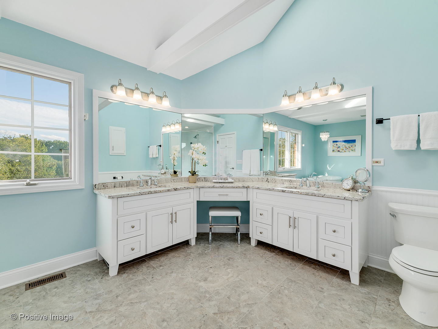 1 Devon Ridge Court Burr Ridge, IL 60527 - Photo 18 of 35