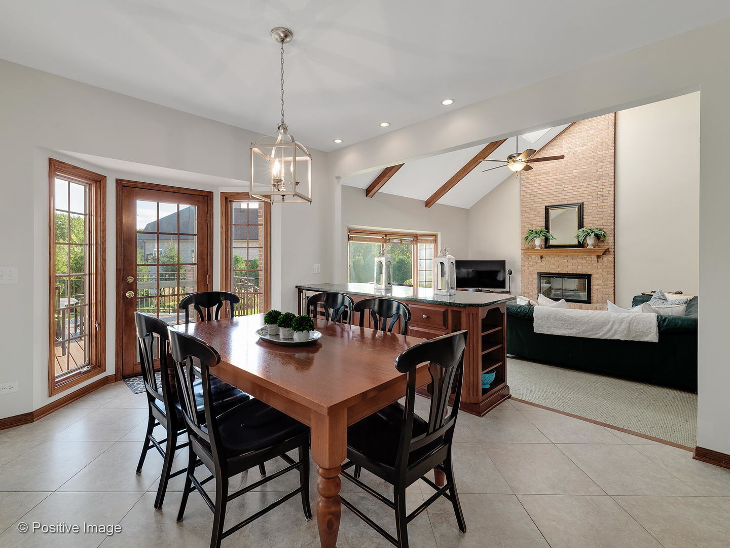 1 Devon Ridge Court Burr Ridge, IL 60527 - Photo 10 of 35