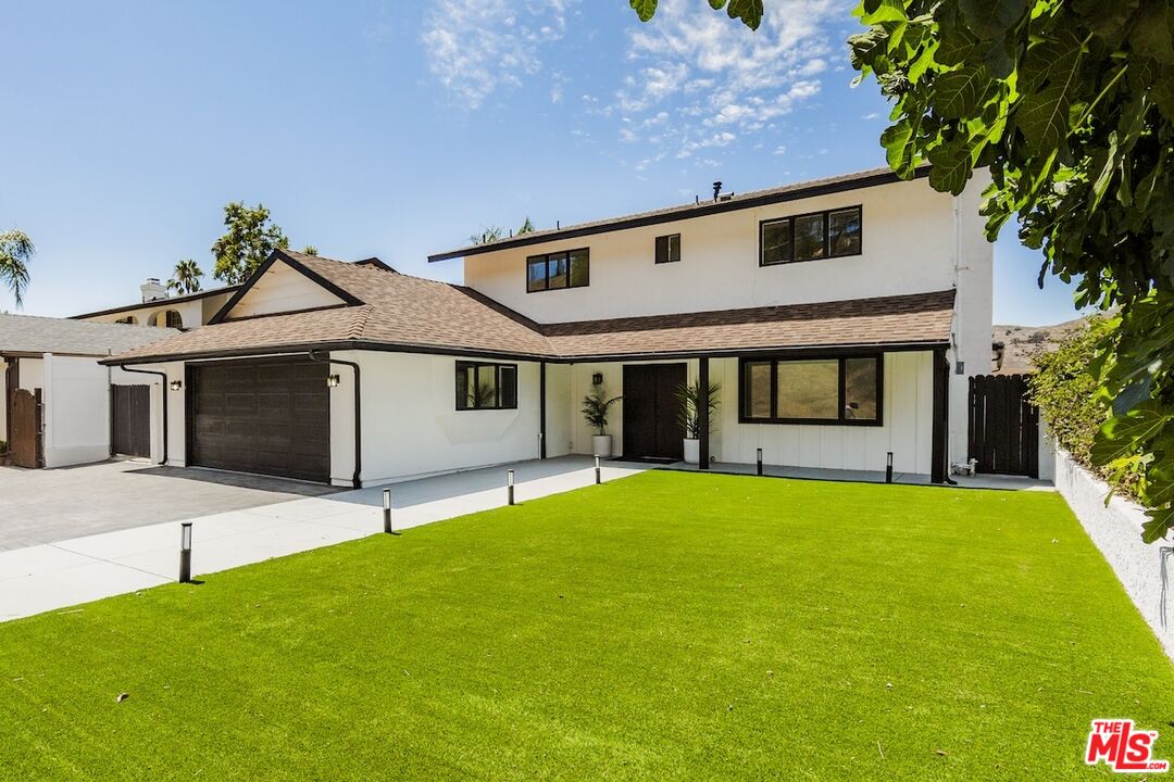 5703 Parkmor Road Calabasas, CA 91302 - Photo 1 of 35