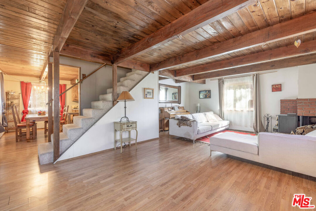 44185 Tim Ron Sugarloaf, CA 92386 - Photo 21 of 45