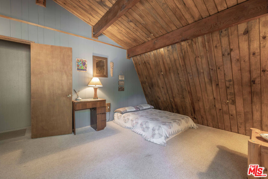 44185 Tim Ron Sugarloaf, CA 92386 - Photo 35 of 45