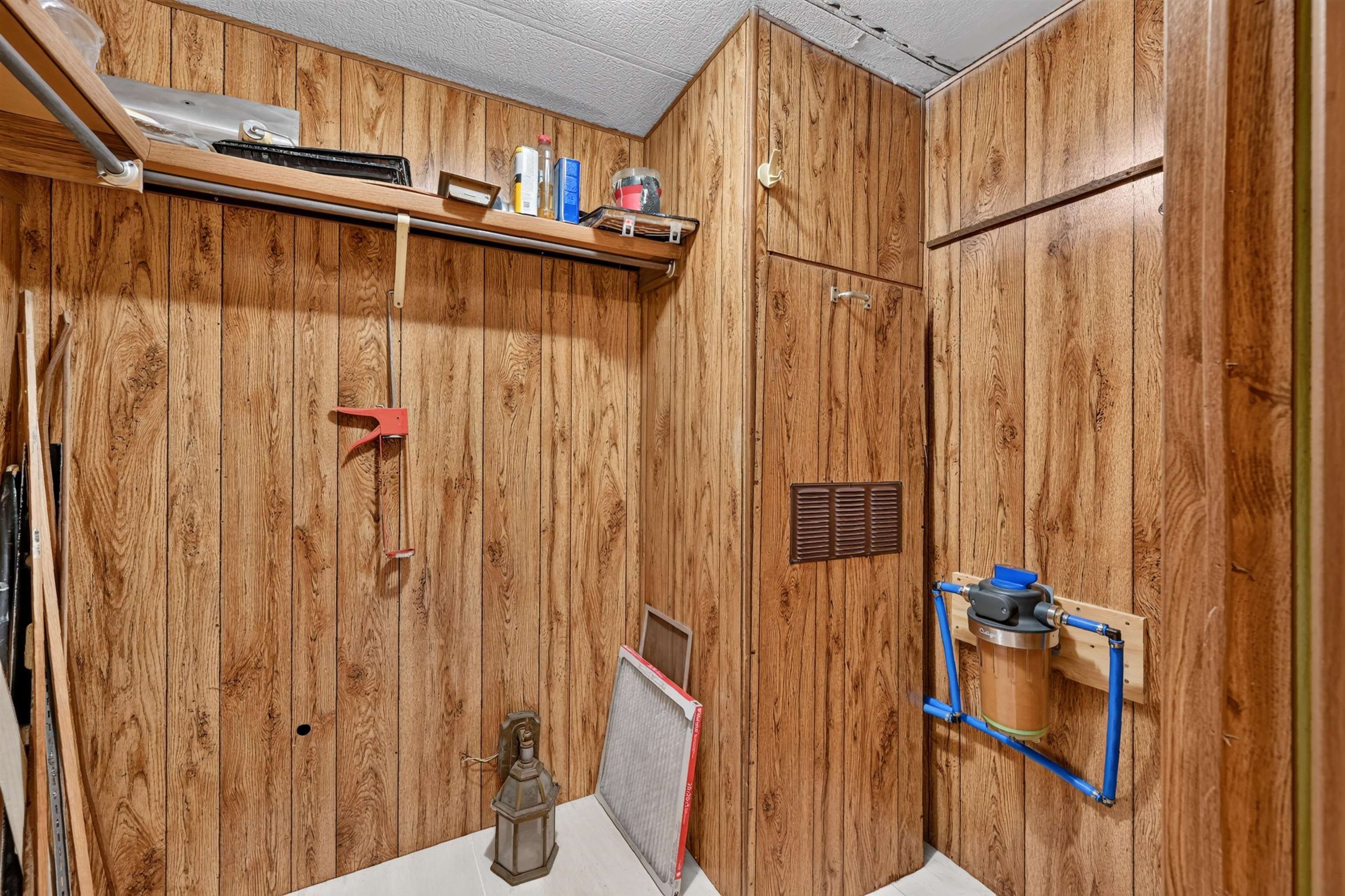 249 East Bradford Road Midland, MI 48640 - Photo 28 of 66
