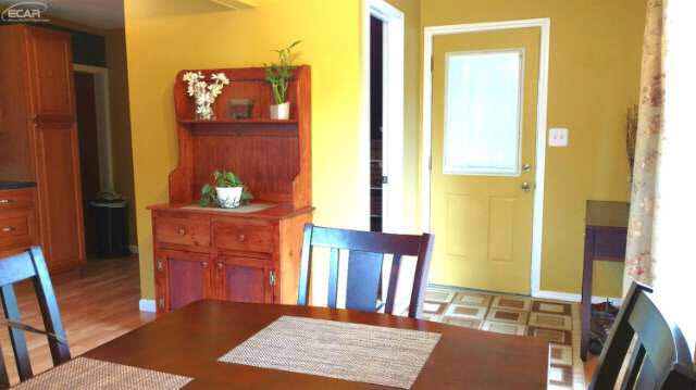 11007 North Bray Road Clio, MI 48420 - Photo 8 of 26 21148333-7.JPG