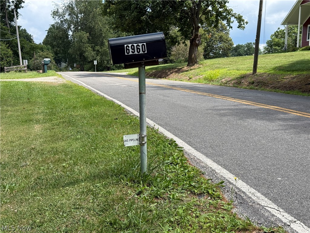6960 Grove Road Clinton, OH 44216 - Photo 11 of 25 Mailbox is adjacent to the driveway.