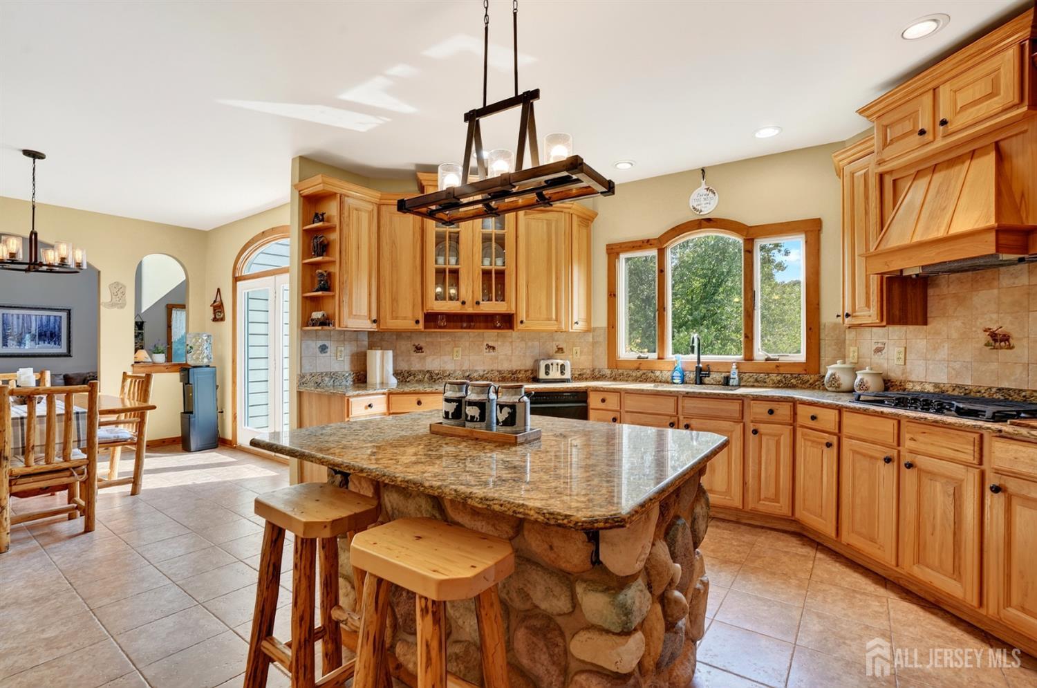 439 Schoolhouse Road Monroe Township, NJ 08831 - Photo 16 of 52