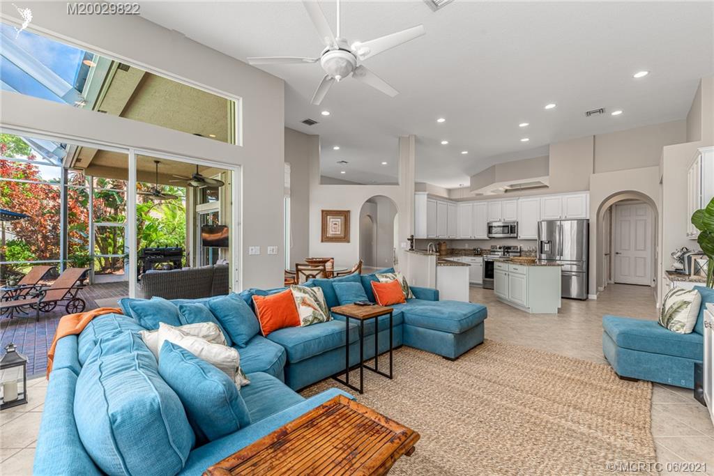 838 Southwest Blue Stem Way Stuart, FL 34997 - Photo 10 of 42 Gallery Image 10
