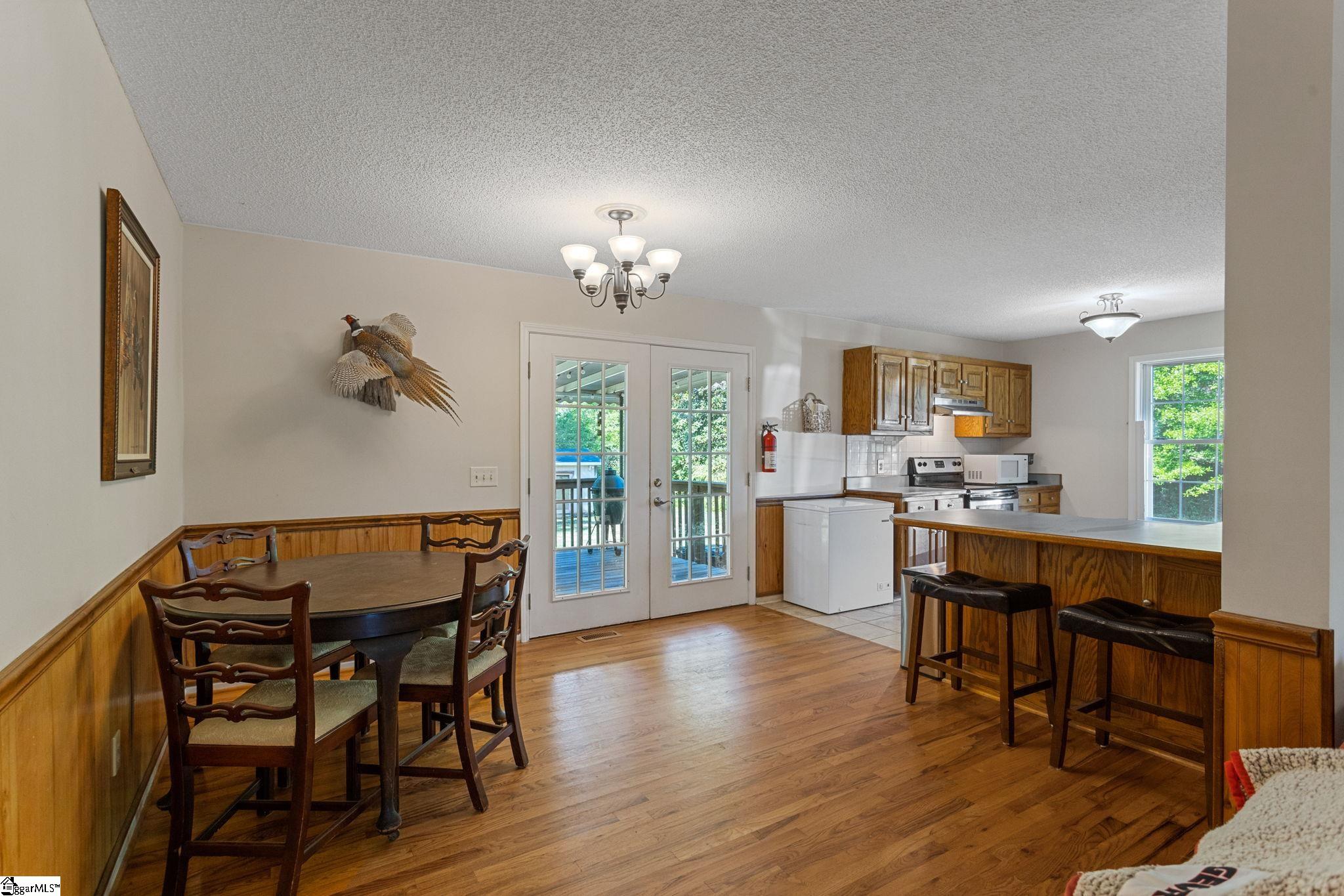 231 Old Cedar Rock Road Easley, SC 29640 - Photo 5 of 27