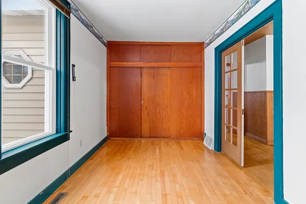 $289,900 | 1503 7th Street, Marinette, WI 54143