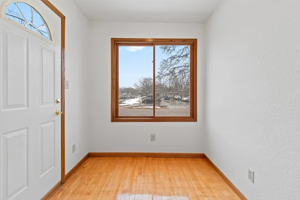 $289,900 | 1503 7th Street, Marinette, WI 54143