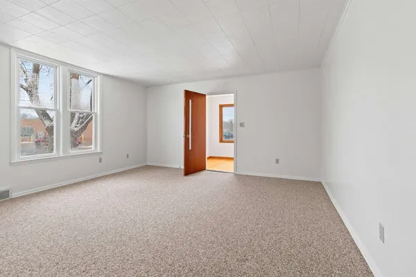 $289,900 | 1503 7th Street, Marinette, WI 54143