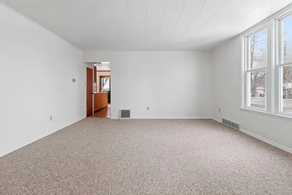 $289,900 | 1503 7th Street, Marinette, WI 54143